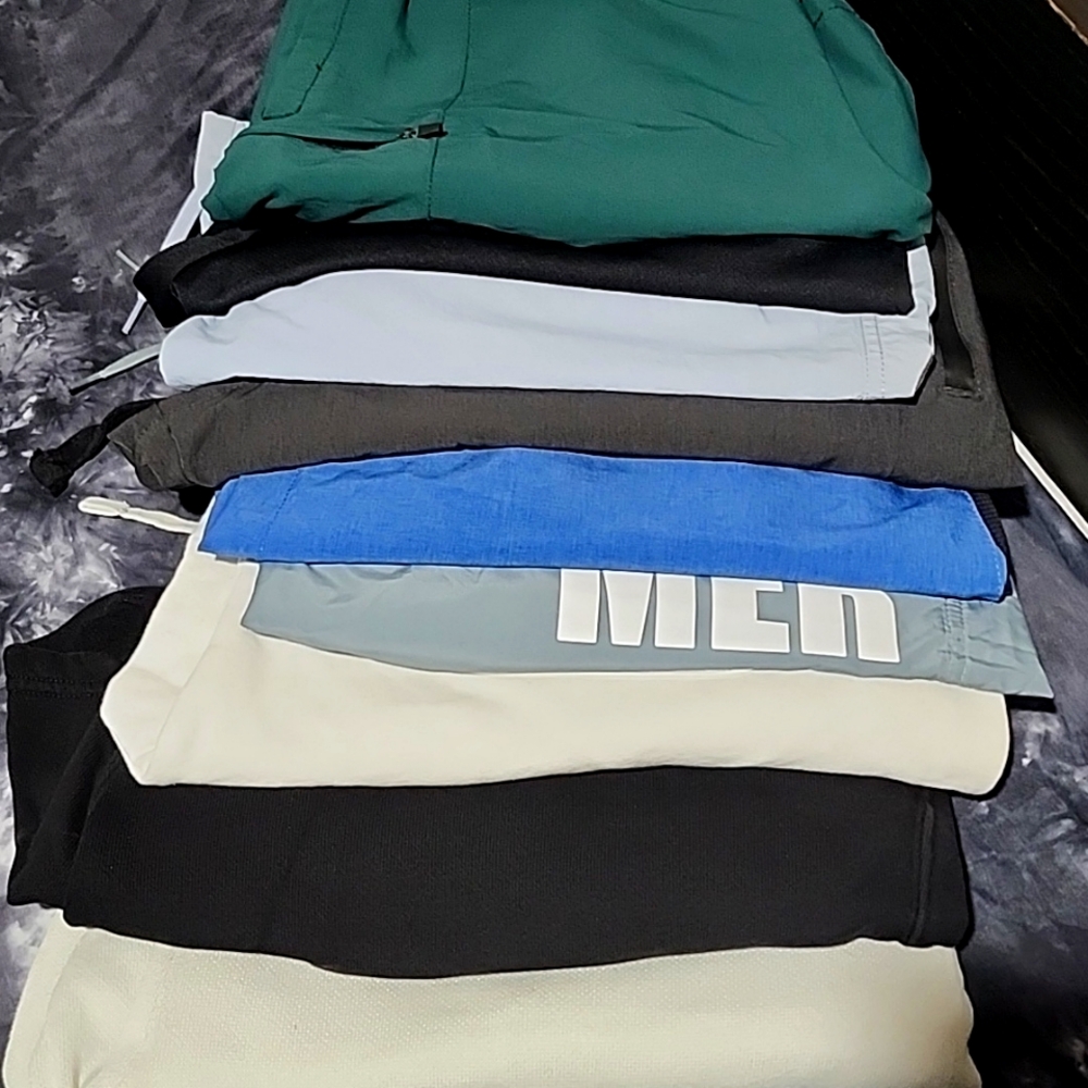 9 pieces Open to best offer!!Bundle of 9 shorts 4 size L and XL